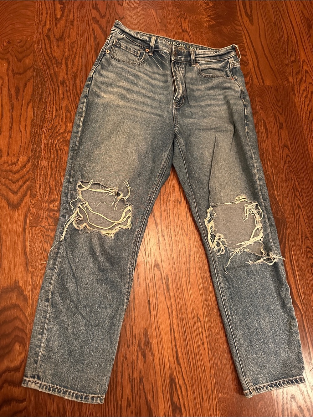 American Eagle Outfitters Men’s Light Blue Distressed Straight Jeans